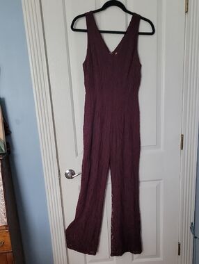 Altard State Elegant Women Sleeveless V-Neck Maxi Jumpsuit Deep Plum Small Lace